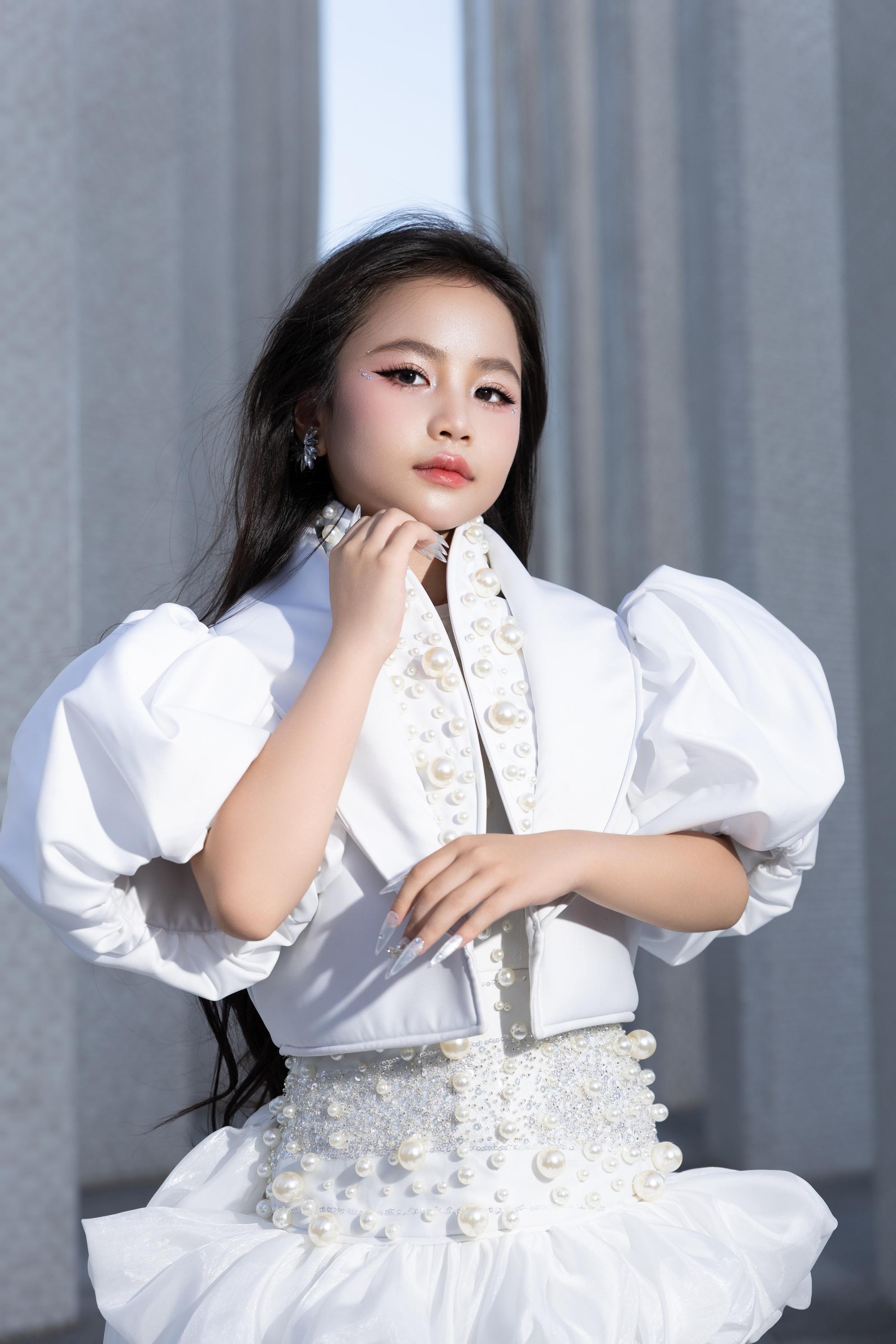 NGUYỄN NGỌC TƯỜNG LAM